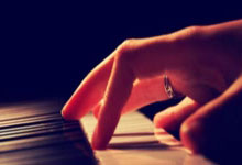 亚冬会 ｜ 冬奥三年又逢亚冬，冰雪热，“燃”！2025-02-05.