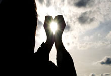 虎扑手机版：短时评：冰雪齐鲁绽新姿 亚冬会撬动“冷资源”热经济.